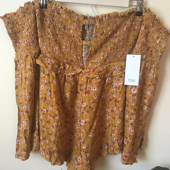 NWT Yellow Floral Off the Shoulder Romper - Picture 2 of 5